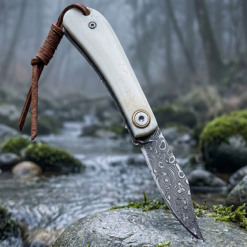 Bone Folder Tool - Outdoor Folding Knife Bull Bone Handle